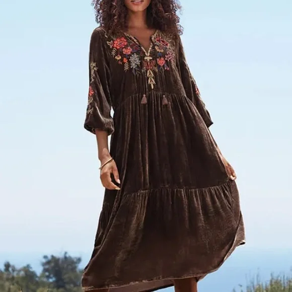 Johnny Was Brown Velvet Long Sleeve Dress with Floral Embroidery - Picture 3 of 8